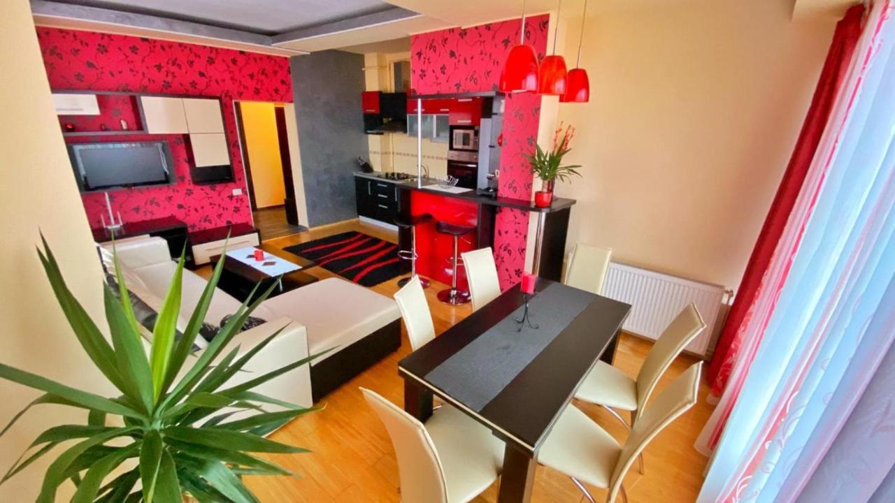 Mamaia Nord Apartament ナボダリ エクステリア 写真