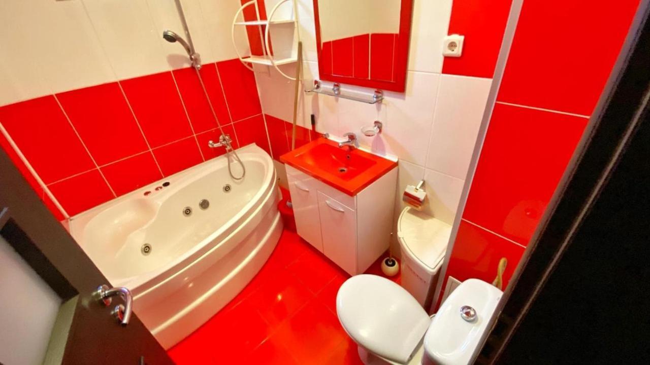 Mamaia Nord Apartament ナボダリ エクステリア 写真